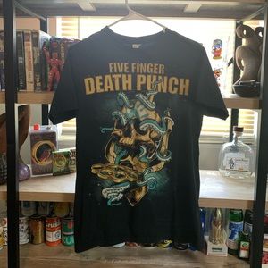 ☠️Five Finger Death Punch T-shirt☠️